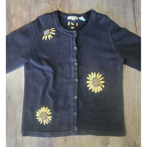 Orvis Women's Medium Cardigan  Button Up‎ Sweater Flowers Daisy's Navy Blue